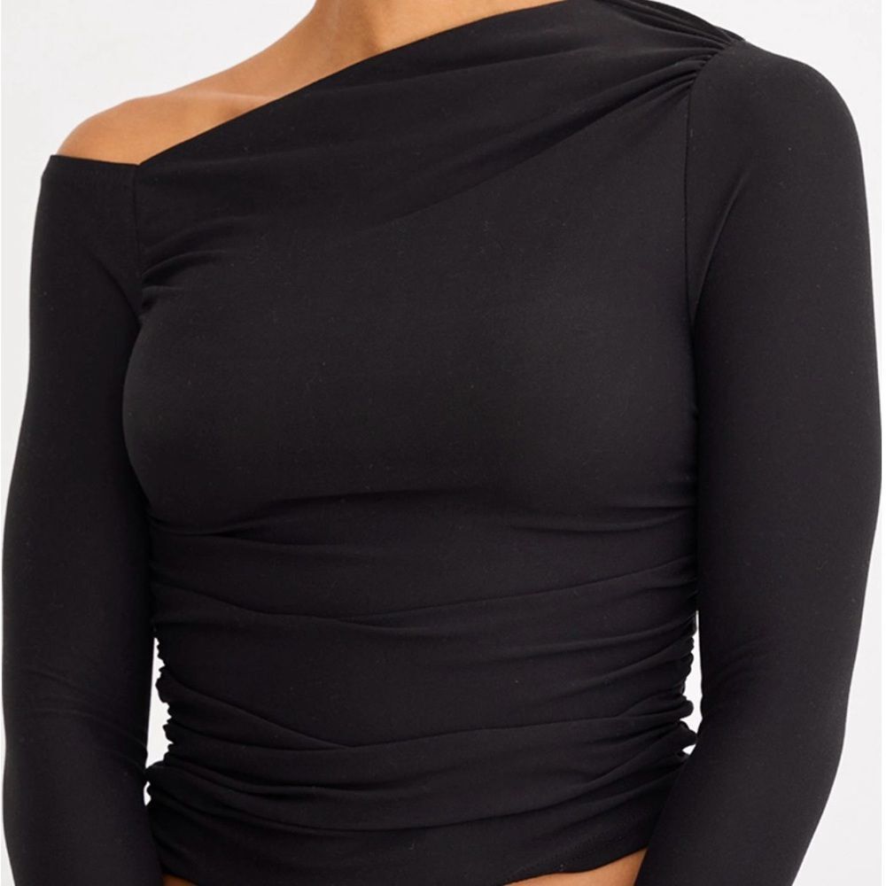Elegant Black Long Sleeve Women's Top